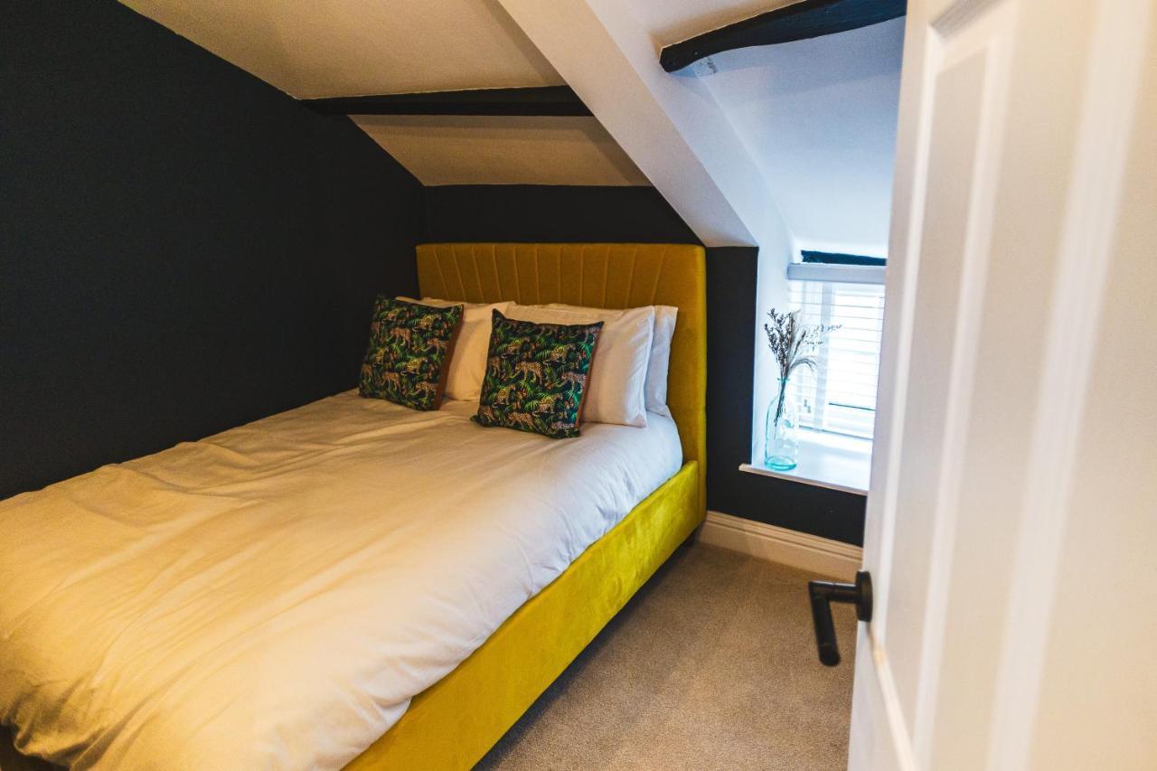 Cathys Cottage, Sun Trap Patio, Modern 3 Bed, Central, Parking Crewkerne Exterior photo